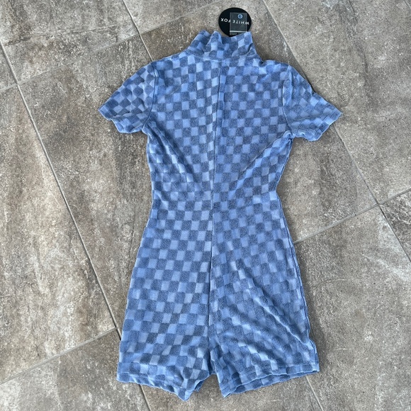 White Fox NWT Throw It Back Terry Playsuit Romper Size XS Steel Check - Picture 8 of 12